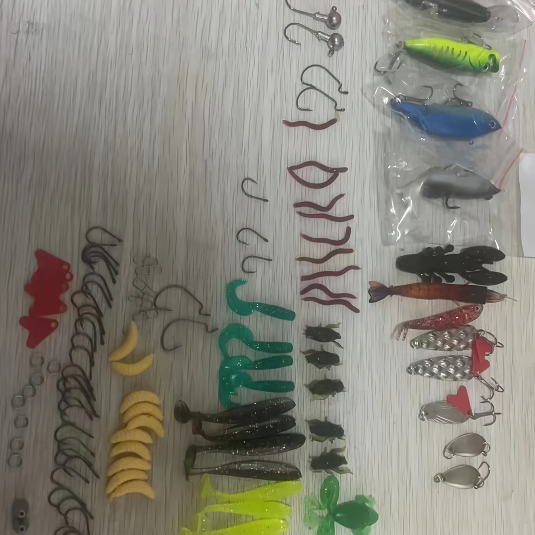 Kit di 133 Pezzi di Esche da P - Fishing Hook Jig recensione e prezzo